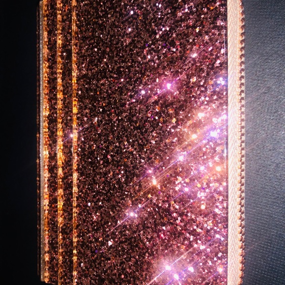 MK-Barbara Metallic Zip-Around Coin Card Case - Picture 7 of 8